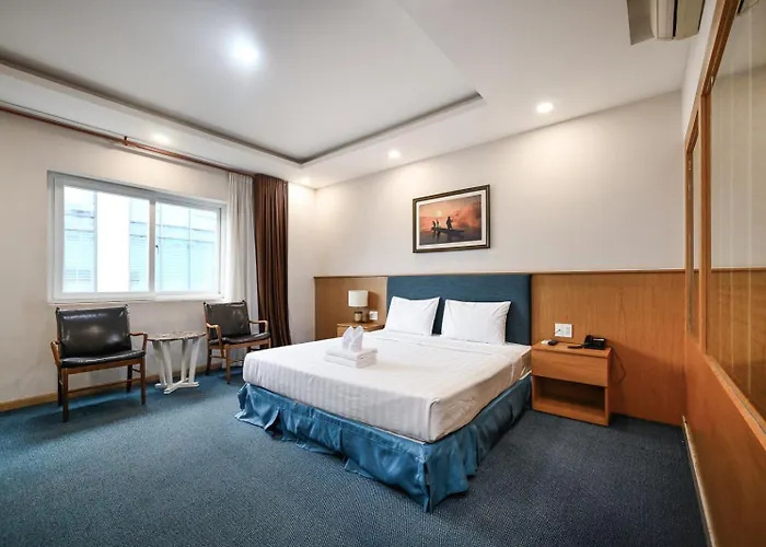 Sunshine Airport Hotel