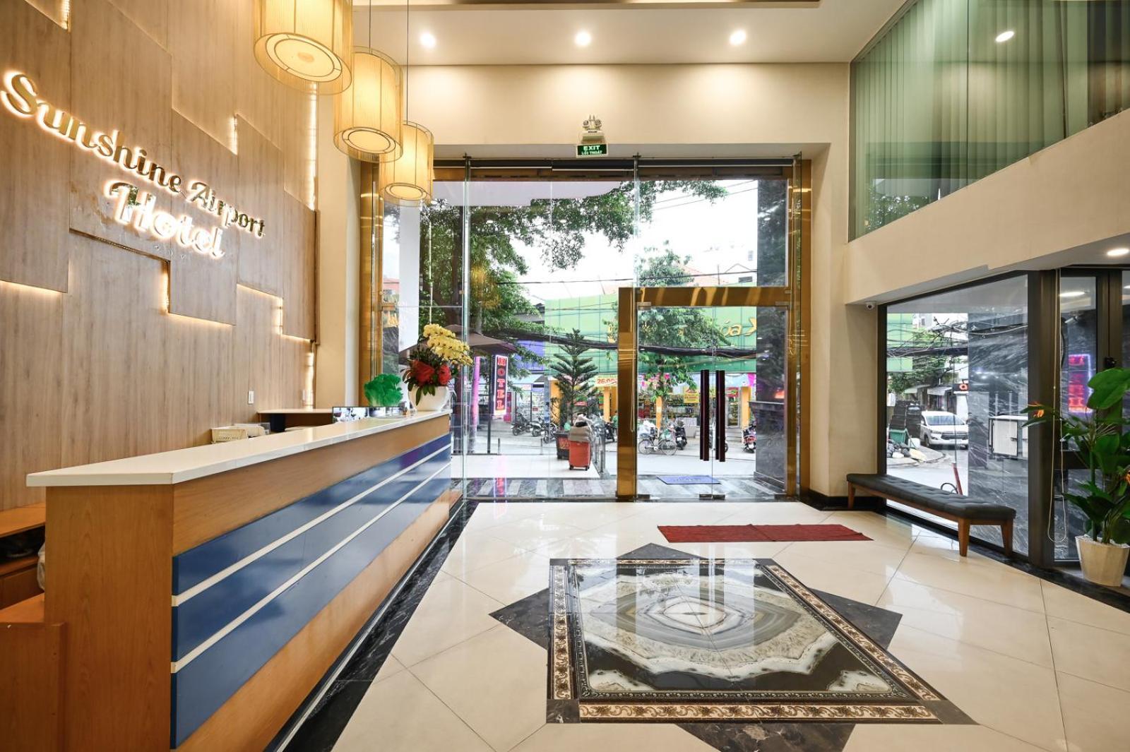 Sunshine Airport Hotel