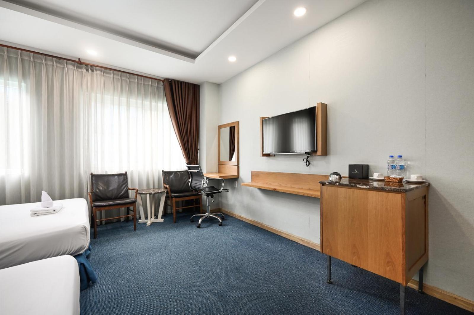 Hotel Sunshine Airport
