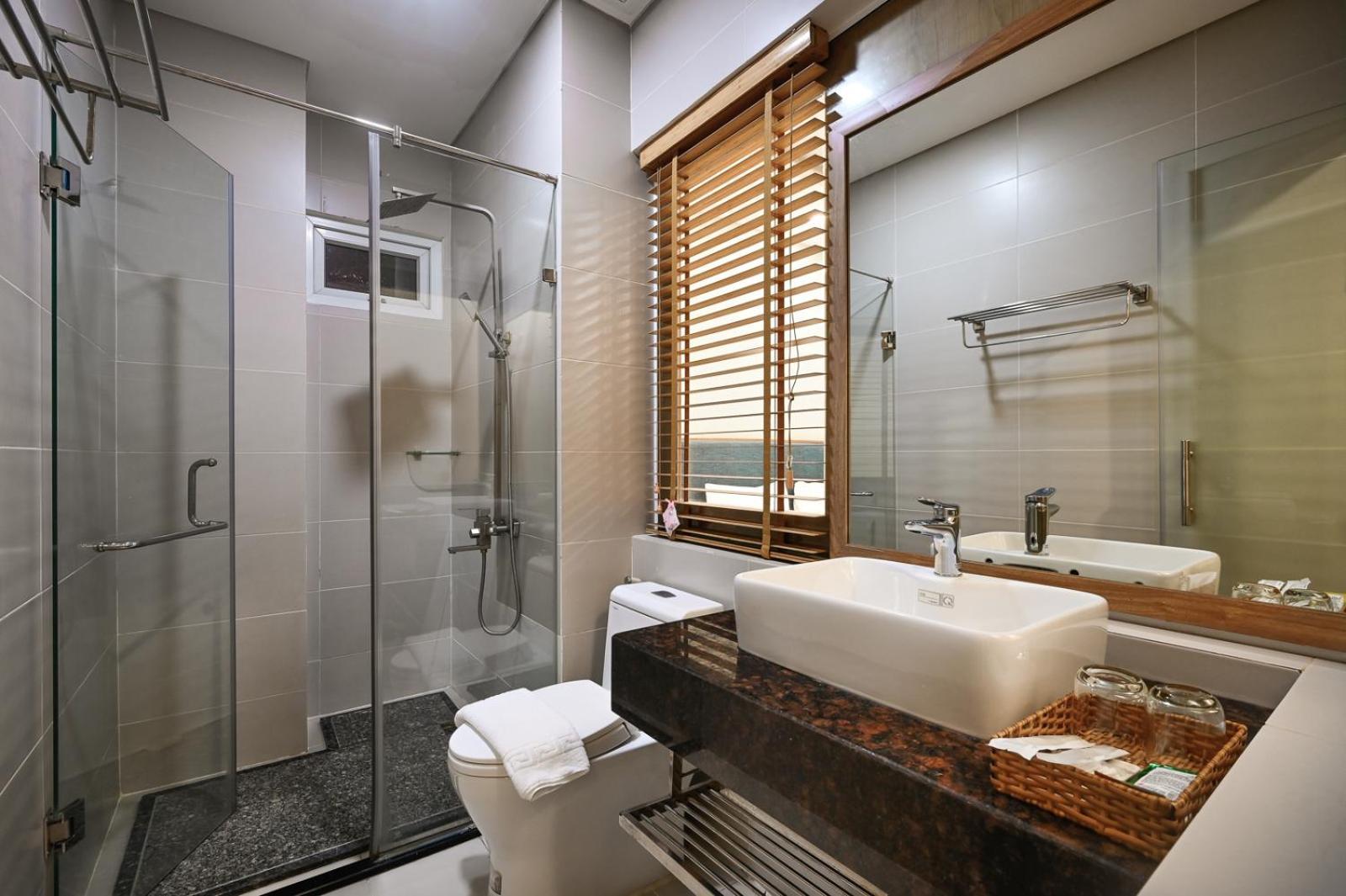 Hotel Sunshine Airport Ho Chi Minh City